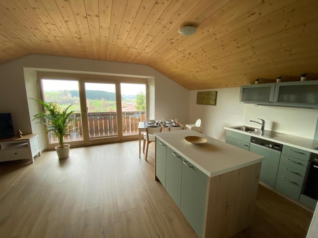 Ferienhaus Am Wald Apartment Friesenried Bagian luar foto