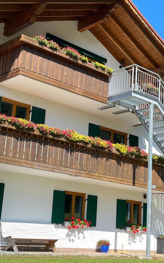 Ferienhaus Am Wald Apartment Friesenried Bagian luar foto